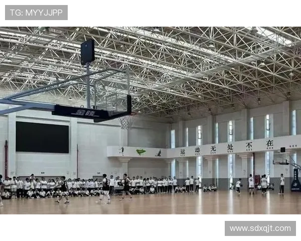 西安篮球队荣登全国篮球比赛经验排行榜第十位引发热议 西安篮球队荣登全国篮球比赛经验排行榜第十位引发热议